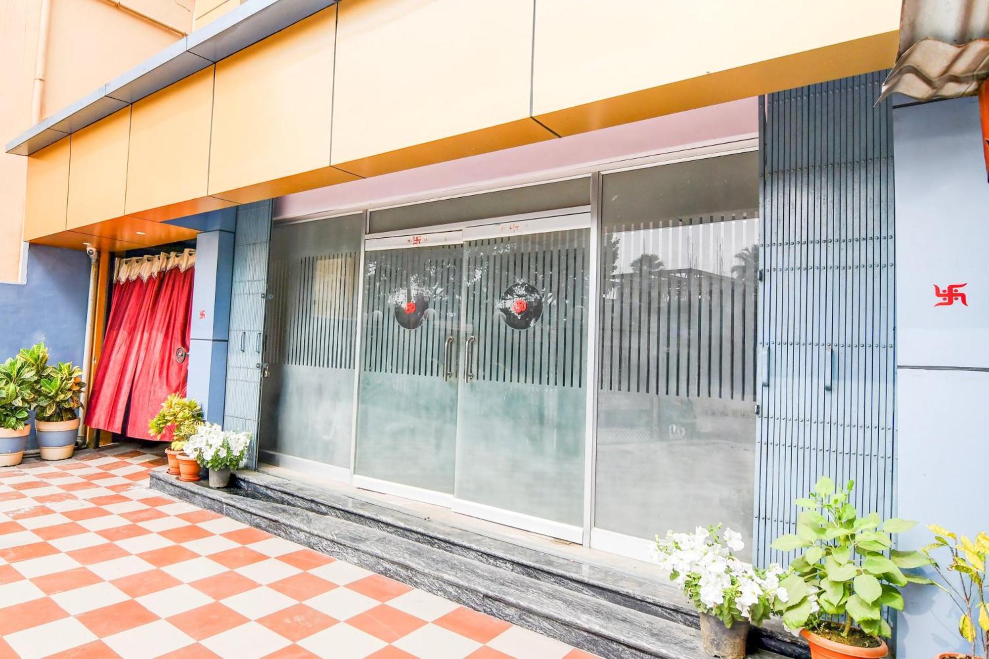 Super Collection O Sf Road Siliguri Formerly Jyoti Hotel Экстерьер фото